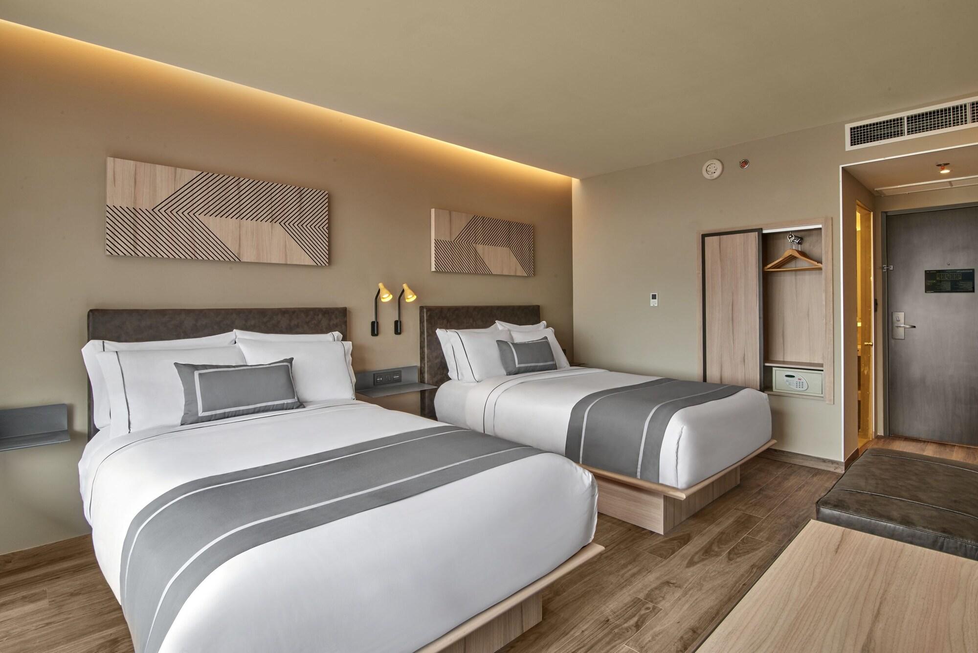 City Express Plus By Marriott Merida Exterior photo